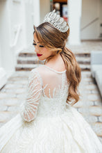 Load image into Gallery viewer, Wedding Gown