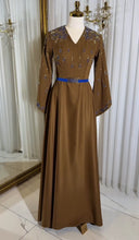 Load image into Gallery viewer, Linda Dress
