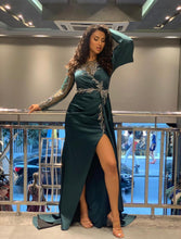 Load image into Gallery viewer, Dana Dress
