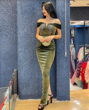 Load image into Gallery viewer, Olive Green Velvet Dress
